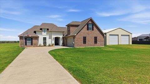 Photo of 12715 Ridgeleigh Drive, Beaumont, TX 77705 (MLS # 266186)