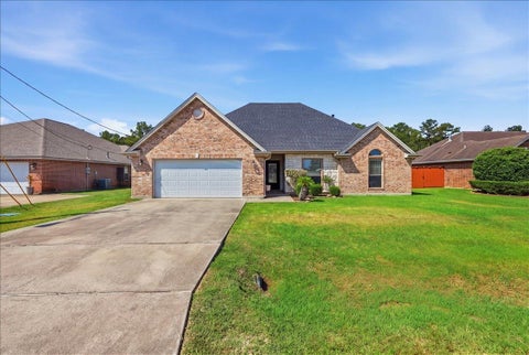 Photo of 5800 Westchase Loop, Lumberton, TX 77657 (MLS # 270385)