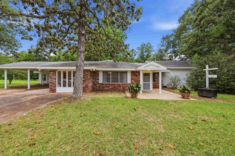 Property photo of 175 County Road 841, Buna, TX 77612