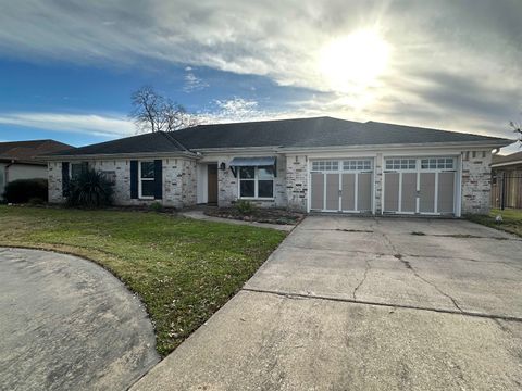 A home in Port Neches