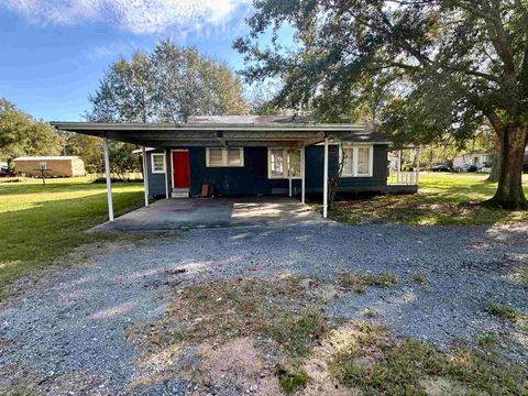 A home in Vidor