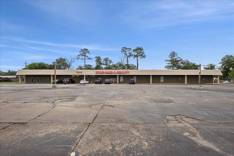 Photo of 3410 Concord Rd, Beaumont, TX 77703 (MLS # 259204)