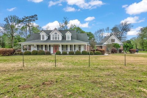 A home in Buna