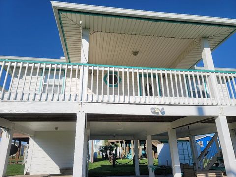 A home in Crystal Beach