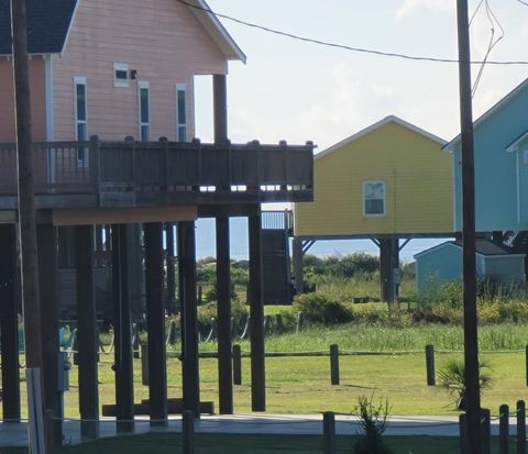 A home in Crystal Beach