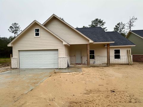 A home in Vidor