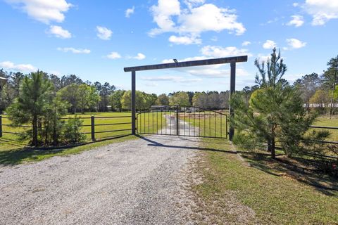 Photo of 4886 Tx-326, Kountze, TX 77625 (MLS # 266062)