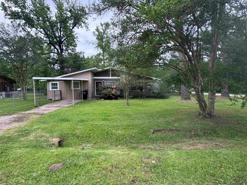 Photo of 110 Hickory Street, Kountze, TX 77625 (MLS # 266960)