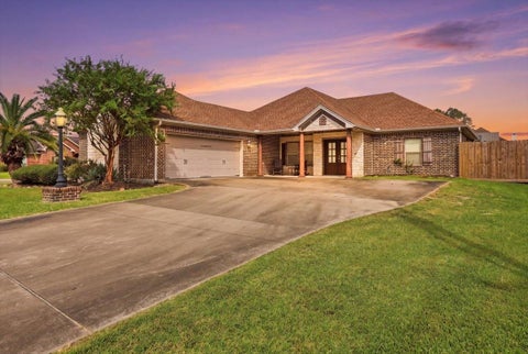 Photo of 780 Adam Circle, Orange, TX 77630 (MLS # 271457)