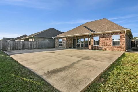 A home in Groves