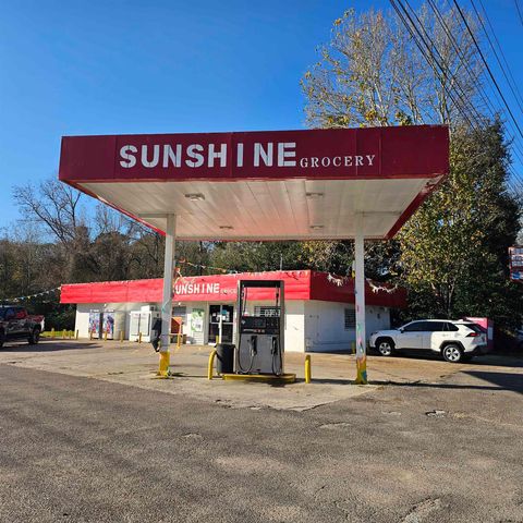 Photo of 1665 FM 92, Silsbee, TX 77656 (MLS # 264528)