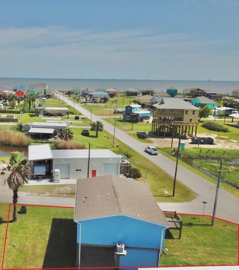 A home in Crystal Beach