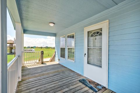 A home in Crystal Beach