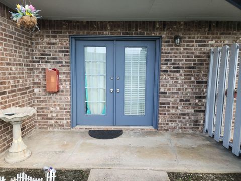 Photo of 6859 Whitby, Groves, TX 77619 (MLS # 265388)