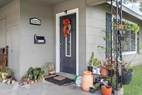 A home in Port Neches