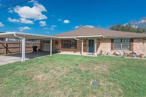 3908 Canal Ave, Groves, TX 77619 - #: 245907