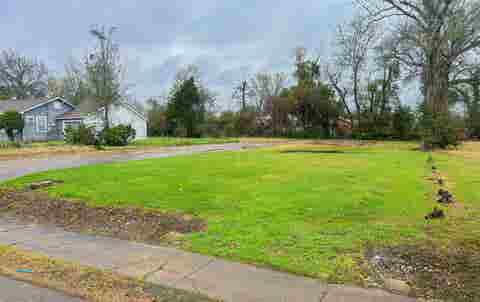 Photo of 710 Burton Avenue, Orange, TX 77630 (MLS # 269359)