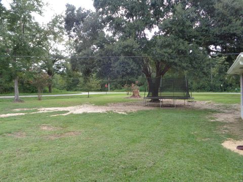 A home in Vidor