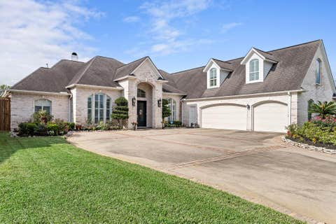 Photo of 4210 Brownstone Dr., Beaumont, TX 77706 (MLS # 268081)
