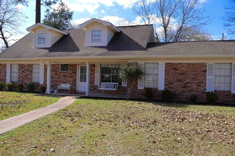 Photo of 1965 Wexford, Vidor, TX 77662 (MLS # 265515)