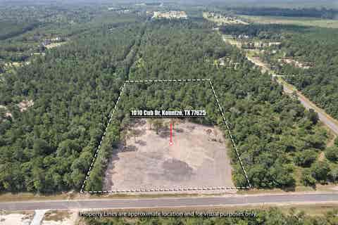 Photo of 1010 Cub Dr, Kountze, TX 77625 (MLS # 270107)
