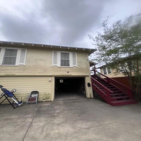 Photo of 2233 Long St, Beaumont, TX 77702 (MLS # 271295)
