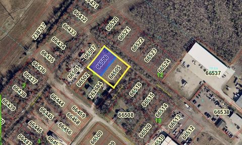 Photo of TBD Corner Of Wilson And Weaver, Port Arthur, TX 77640 (MLS # 257844)