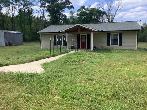 Photo of 520 Highway 87 S, Newton, TX 75966 (MLS # 266482)