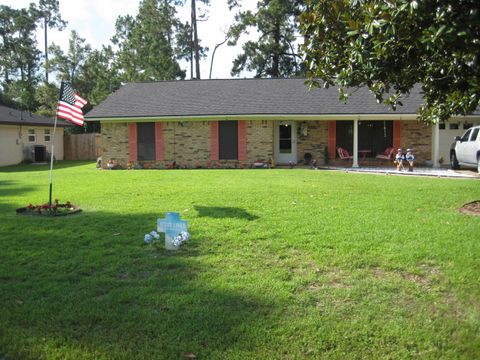 A home in Lumberton