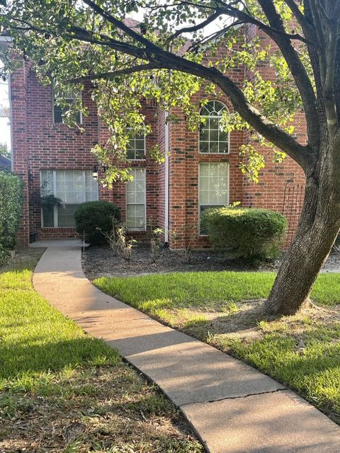 Photo of 39 Sandelwood, Beaumont, TX 77706 (MLS # 265575)