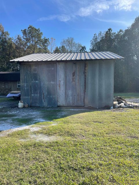 A home in Vidor