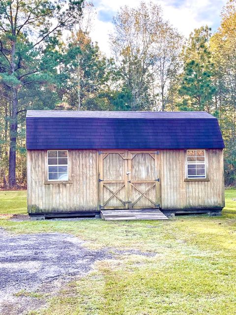 A home in Vidor