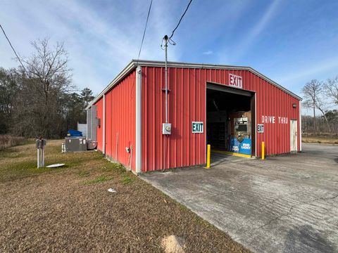 Photo of 1032 Hwy 62, Orange, TX 77632 (MLS # 264696)