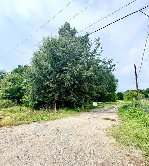 Photo of 15660 Ih 10, Vidor, TX 77662 (MLS # 270094)