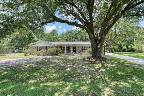 Property photo of 435 S Inwood, Bridge City, TX 77611