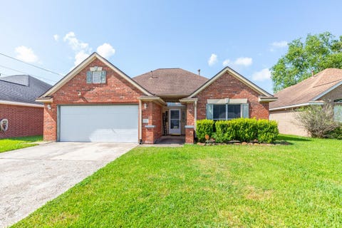 Photo of 7996 Bluebonnet, Beaumont, TX 77713 (MLS # 270152)
