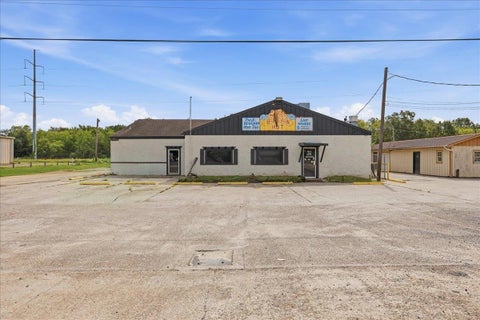 Photo of 5714 Gulfway Drive, Port Arthur, TX 77642 (MLS # 270818)