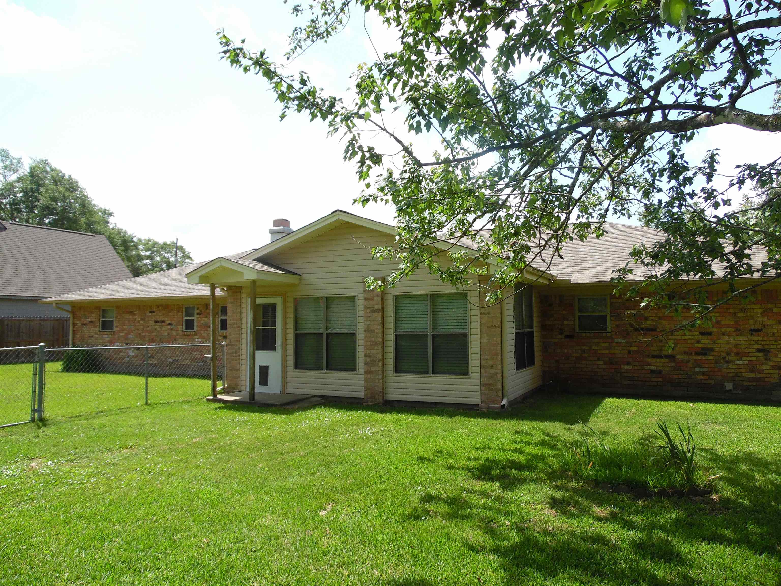 Lumberton, Texas 77657, United States, 3 Bedrooms Bedrooms, ,2 BathroomsBathrooms,Residential,Active,151820