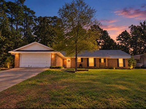 Photo of 143 Post Oak, Jasper, TX 75951 (MLS # 271328)