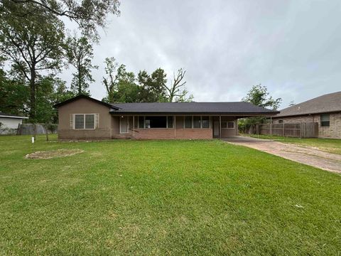Photo of 3255 Charles St, Beaumont, TX 77708 (MLS # 266546)