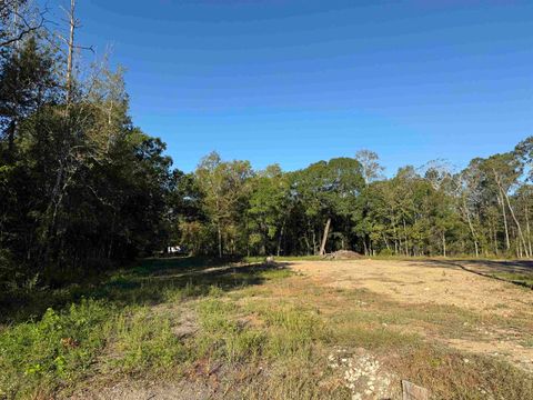 Photo of 1605 Stagg Dr, Vidor, TX 77662 (MLS # 262675)