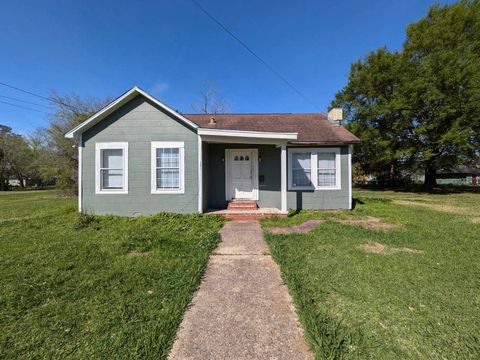 Photo of 4670 Maddox St, Beaumont, TX 77705 (MLS # 265906)