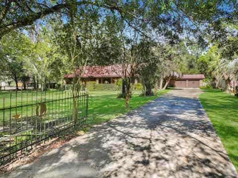 Photo of 3163 Strong Rd, Orange, TX 77630 (MLS # 270295)
