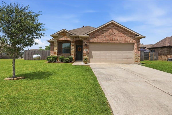 15399 ELIZABETH DR, BEAUMONT, TX 77705 - Image 9cb77fc8bc52372f485f386dc83c5607/59655113
