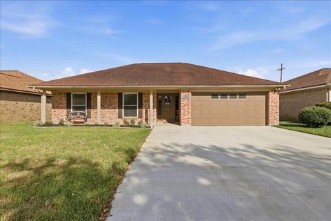 Photo of 1168 Meadowland, Beaumont, TX 77706 (MLS # 266165)