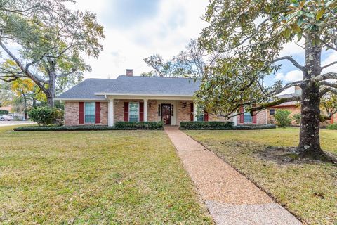 Photo of 6025 Tangledahl Ln., Beaumont, TX 77706 (MLS # 264480)