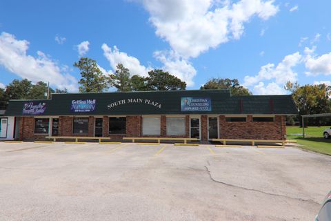 Photo of 1037 S Main, Lumberton, TX 77657 (MLS # 267760)