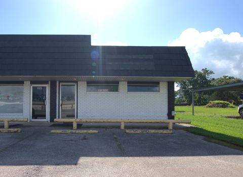 Photo of 1037 S Main, Lumberton, TX 77657 (MLS # 267760)