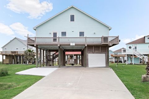 A home in Crystal Beach