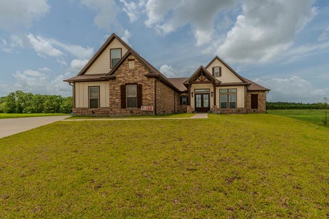 Photo of 15360 Hercules Drive, Beaumont, TX 77713 (MLS # 270007)